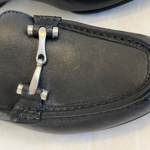 Donald J. Pliner Men\'s Black Leather Loafers, Size 9.5 main image 4